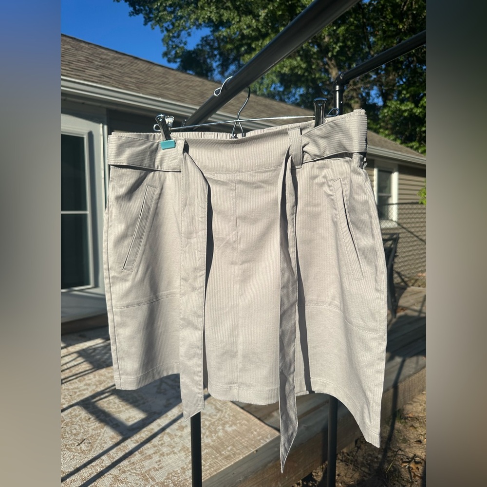 Kyodan Athletic Skort with Built-in Shorts and Belt- Size Large